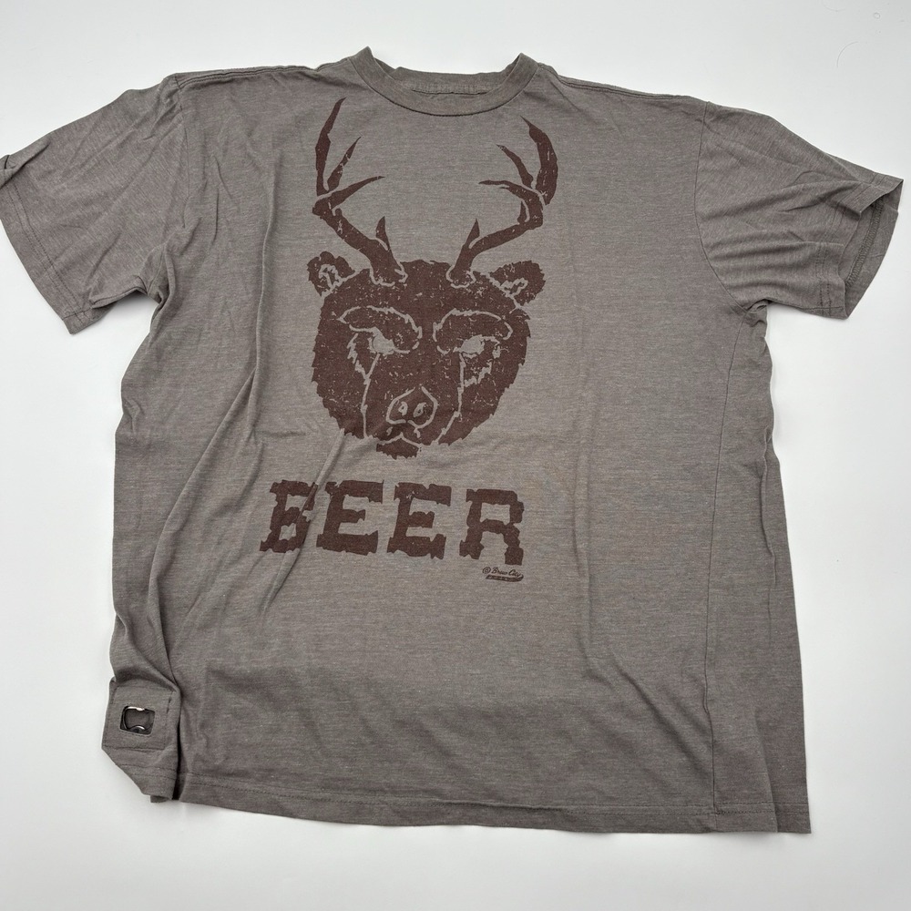 Brew City Beer Bear Bottle Opener Graphic T-Shirt Gray Men's XL